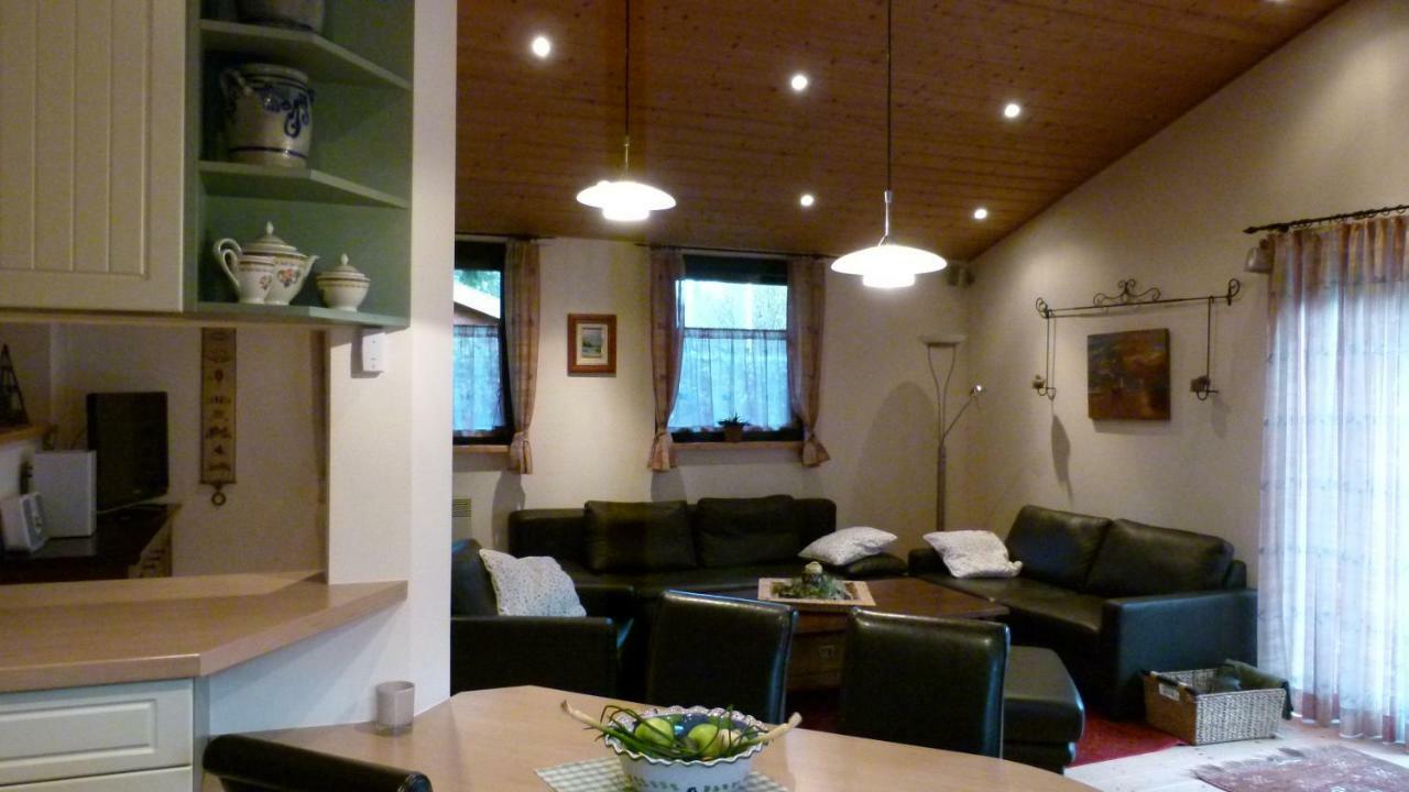Ferienhaus Zwischen Wald Und See Менезе Екстер'єр фото
